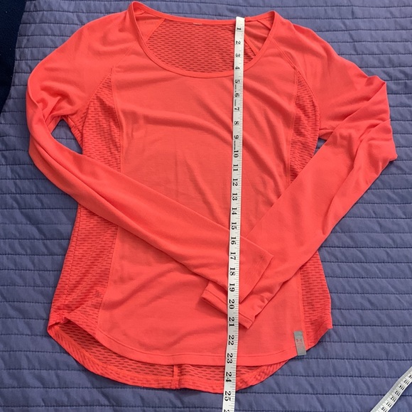 Under Armour Long Sleeve Running Shirt - Picture 8 of 8